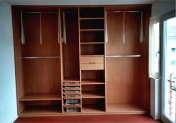 Schlafzimmerschrank in Buche